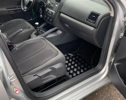 Серый Фольксваген Гольф, объемом двигателя 1.4 л и пробегом 191 тыс. км за 6350 $, фото 36 на Automoto.ua