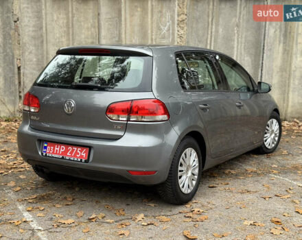 Серый Фольксваген Гольф, объемом двигателя 1.4 л и пробегом 217 тыс. км за 6300 $, фото 16 на Automoto.ua