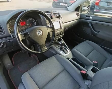 Серый Фольксваген Гольф, объемом двигателя 1.9 л и пробегом 224 тыс. км за 2355 $, фото 7 на Automoto.ua