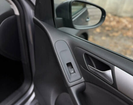 Серый Фольксваген Гольф, объемом двигателя 1.4 л и пробегом 217 тыс. км за 6300 $, фото 30 на Automoto.ua