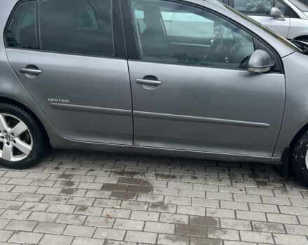 Фольксваген Гольф 2008 в Тернополе на Automoto.ua Серый Фольксваген Гольф, объемом двигателя 1.4 л и пробегом 325 тыс. км за 5200 $, фото 2 на Automoto.ua