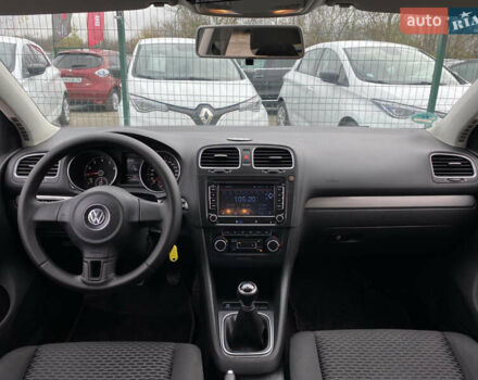 Серый Фольксваген Гольф, объемом двигателя 1.4 л и пробегом 228 тыс. км за 6899 $, фото 47 на Automoto.ua