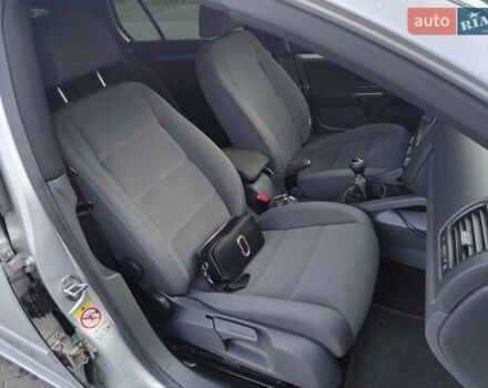 Сірий Фольксваген Гольф, об'ємом двигуна 1.9 л та пробігом 295 тис. км за 5300 $, фото 3 на Automoto.ua