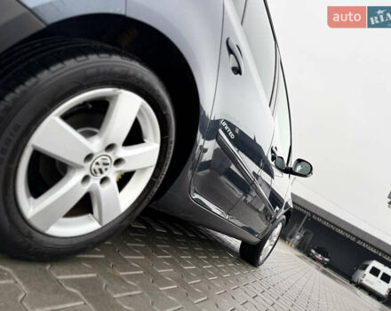 Серый Фольксваген Гольф, объемом двигателя 1.6 л и пробегом 227 тыс. км за 6300 $, фото 27 на Automoto.ua