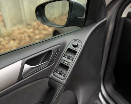 Серый Фольксваген Гольф, объемом двигателя 1.4 л и пробегом 217 тыс. км за 6300 $, фото 25 на Automoto.ua