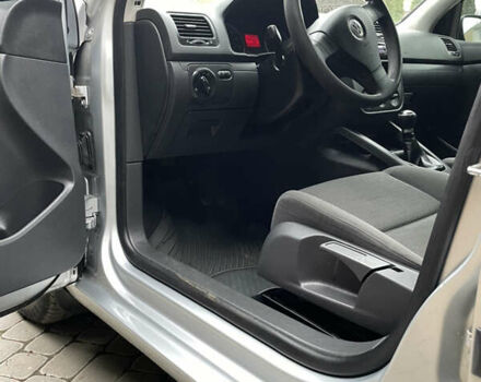 Сірий Фольксваген Гольф, об'ємом двигуна 1.39 л та пробігом 201 тис. км за 5400 $, фото 6 на Automoto.ua