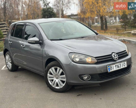 Серый Фольксваген Гольф, объемом двигателя 1.6 л и пробегом 231 тыс. км за 7400 $, фото 8 на Automoto.ua