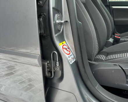 Серый Фольксваген Гольф, объемом двигателя 1.6 л и пробегом 202 тыс. км за 6499 $, фото 45 на Automoto.ua