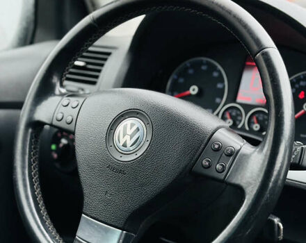 Серый Фольксваген Гольф, объемом двигателя 1.6 л и пробегом 245 тыс. км за 6650 $, фото 41 на Automoto.ua