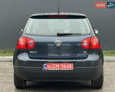 Сірий Фольксваген Гольф, об'ємом двигуна 1.6 л та пробігом 229 тис. км за 5555 $, фото 31 на Automoto.ua