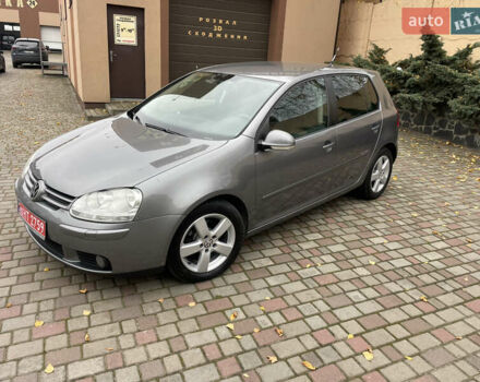 Серый Фольксваген Гольф, объемом двигателя 1.6 л и пробегом 177 тыс. км за 6850 $, фото 1 на Automoto.ua