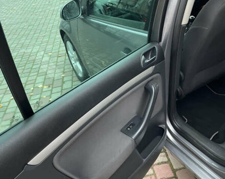 Серый Фольксваген Гольф, объемом двигателя 1.6 л и пробегом 177 тыс. км за 6850 $, фото 12 на Automoto.ua