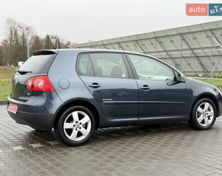 Серый Фольксваген Гольф, объемом двигателя 1.6 л и пробегом 227 тыс. км за 6300 $, фото 9 на Automoto.ua