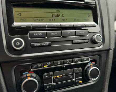 Серый Фольксваген Гольф, объемом двигателя 1.4 л и пробегом 217 тыс. км за 6300 $, фото 43 на Automoto.ua