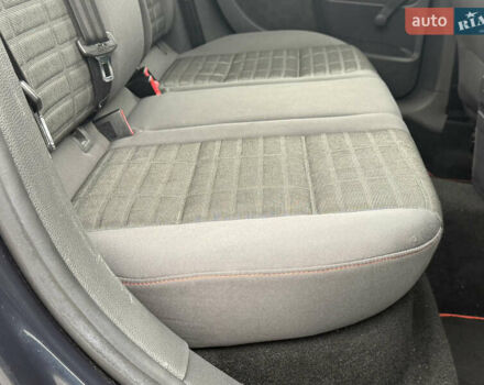 Сірий Фольксваген Гольф, об'ємом двигуна 1.6 л та пробігом 229 тис. км за 5555 $, фото 55 на Automoto.ua