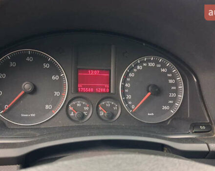 Серый Фольксваген Гольф, объемом двигателя 1.6 л и пробегом 175 тыс. км за 6200 $, фото 8 на Automoto.ua