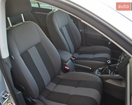 Сірий Фольксваген Гольф, об'ємом двигуна 1.6 л та пробігом 162 тис. км за 7200 $, фото 30 на Automoto.ua