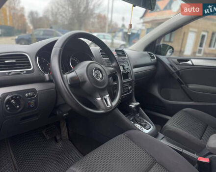 Серый Фольксваген Гольф, объемом двигателя 1.6 л и пробегом 231 тыс. км за 7400 $, фото 36 на Automoto.ua