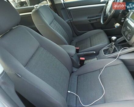 Серый Фольксваген Гольф, объемом двигателя 1.4 л и пробегом 190 тыс. км за 5999 $, фото 22 на Automoto.ua