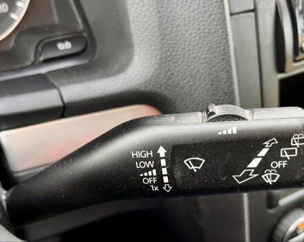 Серый Фольксваген Гольф, объемом двигателя 1.4 л и пробегом 217 тыс. км за 5550 $, фото 18 на Automoto.ua