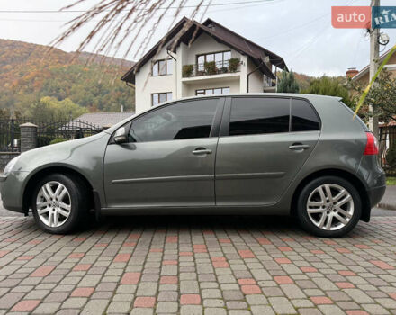 Серый Фольксваген Гольф, объемом двигателя 1.39 л и пробегом 275 тыс. км за 6250 $, фото 17 на Automoto.ua