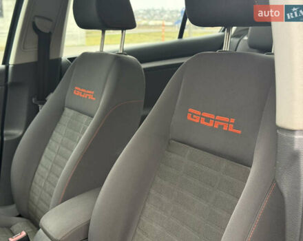 Сірий Фольксваген Гольф, об'ємом двигуна 1.6 л та пробігом 229 тис. км за 5555 $, фото 45 на Automoto.ua