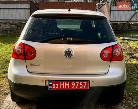 Серый Фольксваген Гольф, объемом двигателя 1.4 л и пробегом 217 тыс. км за 5649 $, фото 4 на Automoto.ua