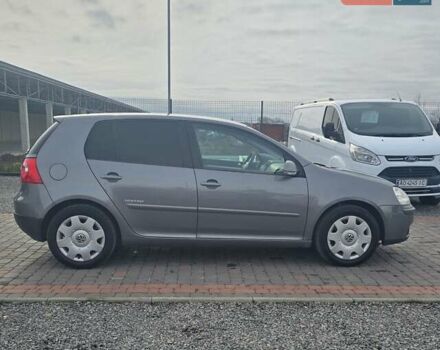 Серый Фольксваген Гольф, объемом двигателя 1.6 л и пробегом 299 тыс. км за 6790 $, фото 6 на Automoto.ua