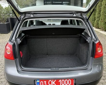 Серый Фольксваген Гольф, объемом двигателя 1.6 л и пробегом 223 тыс. км за 5900 $, фото 19 на Automoto.ua