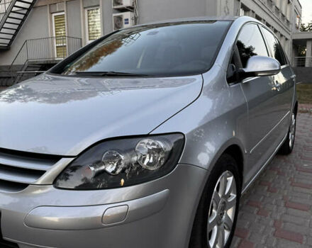 Серый Фольксваген Гольф, объемом двигателя 1.6 л и пробегом 248 тыс. км за 7200 $, фото 12 на Automoto.ua