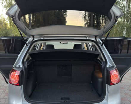 Серый Фольксваген Гольф, объемом двигателя 1.6 л и пробегом 248 тыс. км за 7200 $, фото 33 на Automoto.ua