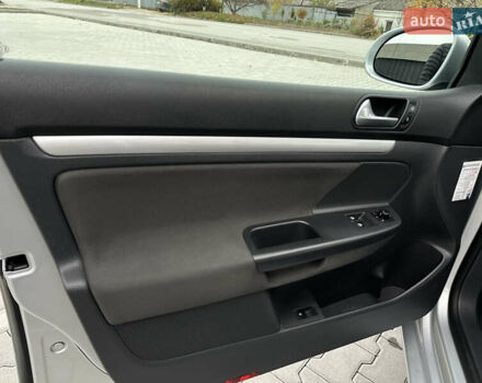 Сірий Фольксваген Гольф, об'ємом двигуна 1.4 л та пробігом 249 тис. км за 5900 $, фото 26 на Automoto.ua