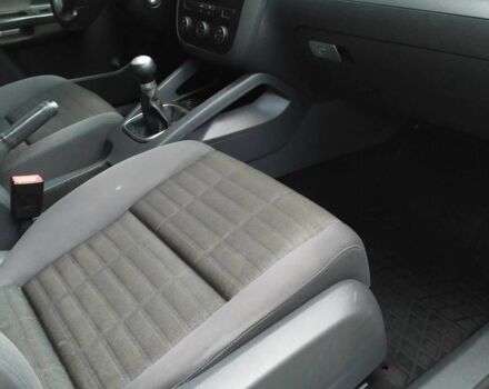 Серый Фольксваген Гольф, объемом двигателя 1.6 л и пробегом 240 тыс. км за 6150 $, фото 14 на Automoto.ua