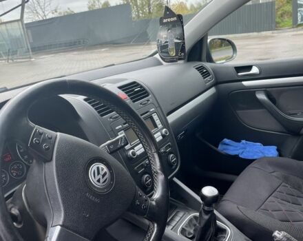 Фольксваген Гольф 2008 в Тернополе на Automoto.ua Серый Фольксваген Гольф, объемом двигателя 1.4 л и пробегом 325 тыс. км за 5200 $, фото 8 на Automoto.ua