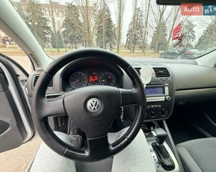 Серый Фольксваген Гольф, объемом двигателя 2.5 л и пробегом 247 тыс. км за 5700 $, фото 7 на Automoto.ua