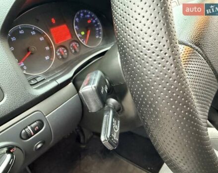 Серый Фольксваген Гольф, объемом двигателя 2.5 л и пробегом 247 тыс. км за 5700 $, фото 10 на Automoto.ua