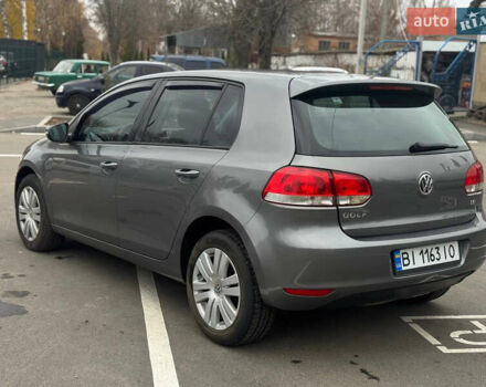 Серый Фольксваген Гольф, объемом двигателя 1.6 л и пробегом 231 тыс. км за 7400 $, фото 18 на Automoto.ua
