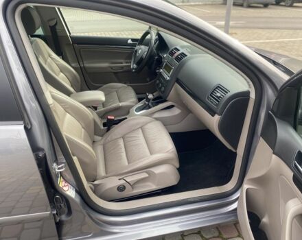 Сірий Фольксваген Гольф, об'ємом двигуна 1.4 л та пробігом 194 тис. км за 7700 $, фото 12 на Automoto.ua