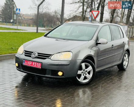 Серый Фольксваген Гольф, объемом двигателя 1.6 л и пробегом 245 тыс. км за 6650 $, фото 7 на Automoto.ua