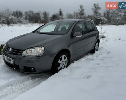 Серый Фольксваген Гольф, объемом двигателя 1.6 л и пробегом 247 тыс. км за 5550 $, фото 3 на Automoto.ua