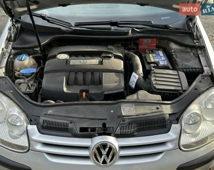 Сірий Фольксваген Гольф, об'ємом двигуна 1.6 л та пробігом 222 тис. км за 6000 $, фото 18 на Automoto.ua