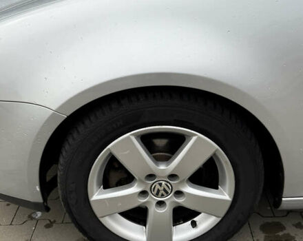 Серый Фольксваген Гольф, объемом двигателя 1.4 л и пробегом 251 тыс. км за 6450 $, фото 12 на Automoto.ua