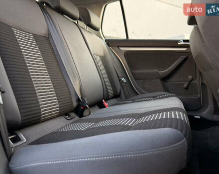 Серый Фольксваген Гольф, объемом двигателя 1.39 л и пробегом 201 тыс. км за 5999 $, фото 11 на Automoto.ua