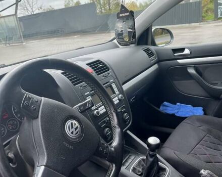 Серый Фольксваген Гольф, объемом двигателя 1.4 л и пробегом 325 тыс. км за 5000 $, фото 8 на Automoto.ua