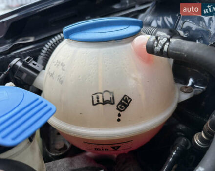 Серый Фольксваген Гольф, объемом двигателя 1.6 л и пробегом 227 тыс. км за 6300 $, фото 32 на Automoto.ua