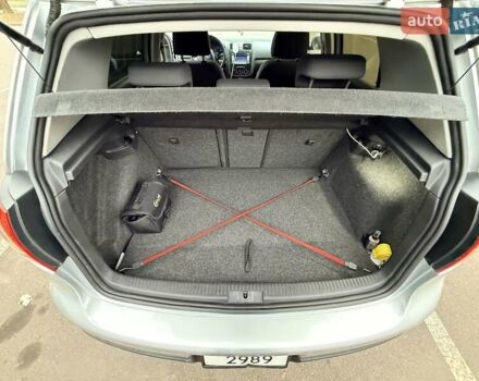 Серый Фольксваген Гольф, объемом двигателя 2.5 л и пробегом 247 тыс. км за 5700 $, фото 20 на Automoto.ua