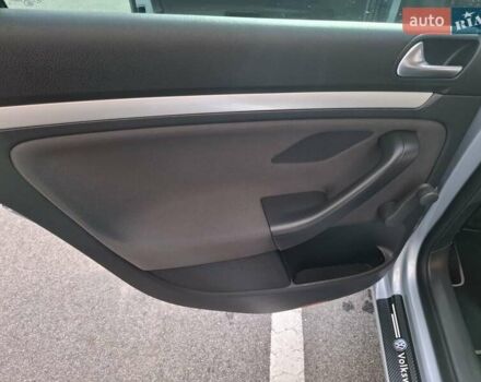 Сірий Фольксваген Гольф, об'ємом двигуна 1.6 л та пробігом 196 тис. км за 6800 $, фото 14 на Automoto.ua