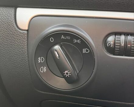 Серый Фольксваген Гольф, объемом двигателя 1.4 л и пробегом 217 тыс. км за 5550 $, фото 15 на Automoto.ua