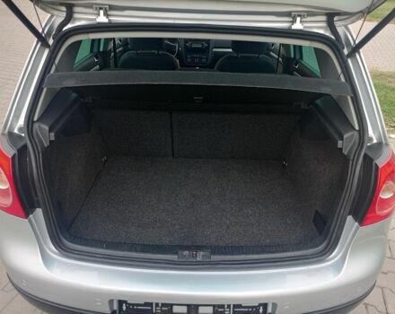 Серый Фольксваген Гольф, объемом двигателя 1.6 л и пробегом 240 тыс. км за 6500 $, фото 22 на Automoto.ua