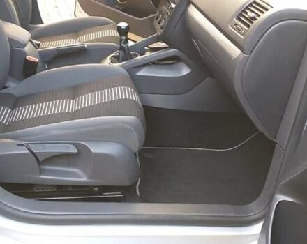 Сірий Фольксваген Гольф, об'ємом двигуна 1.6 л та пробігом 228 тис. км за 6500 $, фото 29 на Automoto.ua